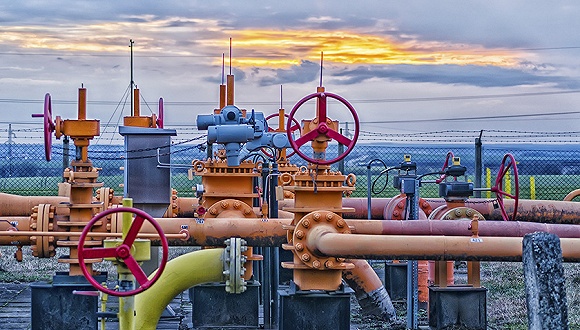 同步建立居民管道天然气价格联动机制