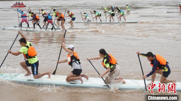 2024绿水青山中国休闲运动挑战赛在漓江平乐段开