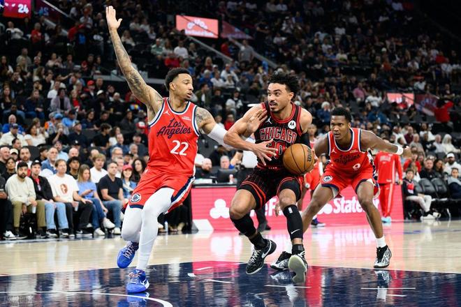 快船主场力克公牛，小卡创纪录马瑟林爆发助球