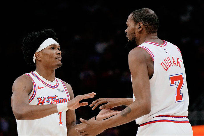 火箭队战术革新+球员态度转变 三分命中率飙升引