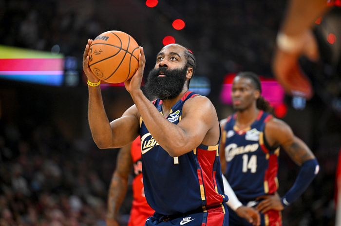 NBA季后赛首轮三场对决前瞻分析